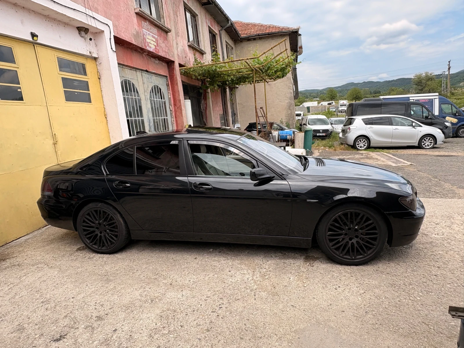 BMW 730, снимка 2 - Автомобили и джипове - 54943046