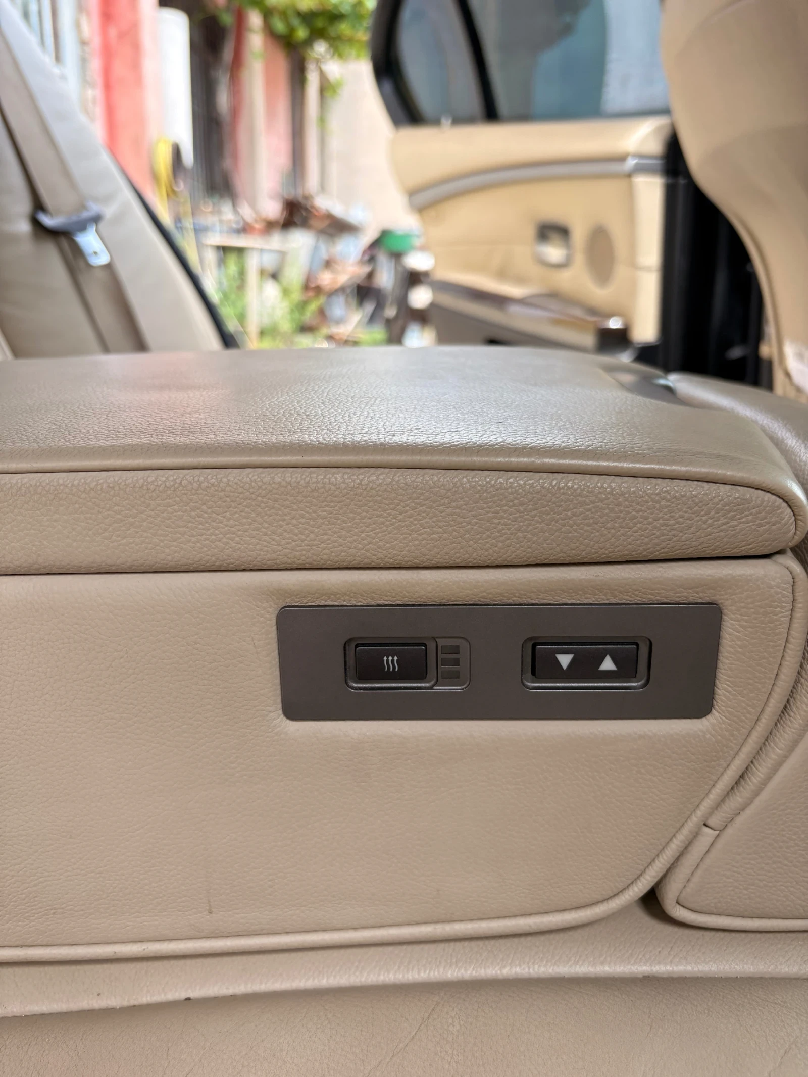 BMW 730, снимка 15 - Автомобили и джипове - 54943046