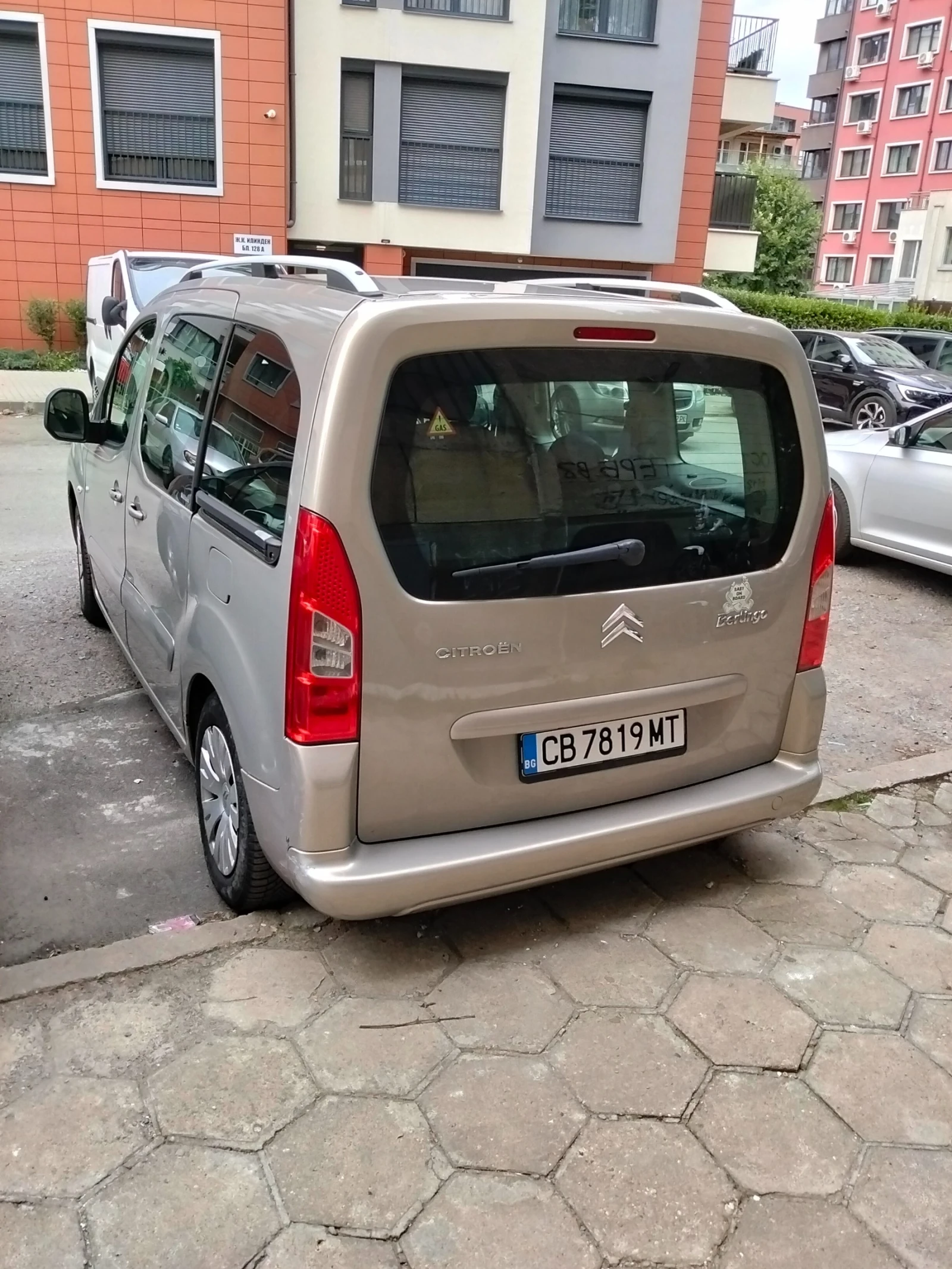 Citroen Berlingo, снимка 4 - Автомобили и джипове - 55364070