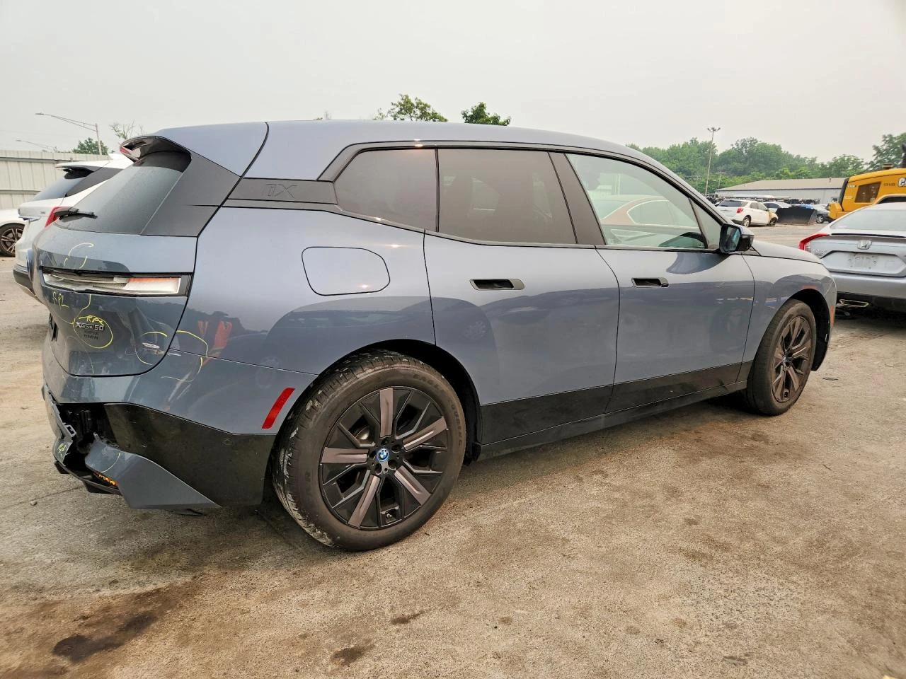 BMW iX XDRIVE50 | Mobile.bg � ����������� 3