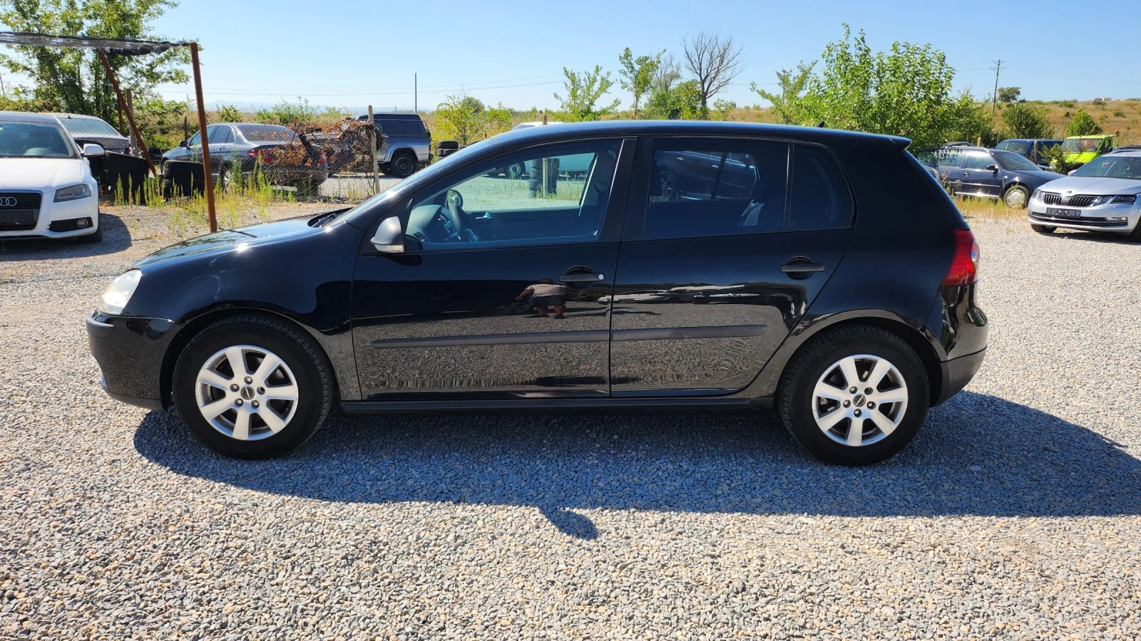 VW Golf 1.9TDI 1O5 коня, снимка 7 - Автомобили и джипове - 55769341