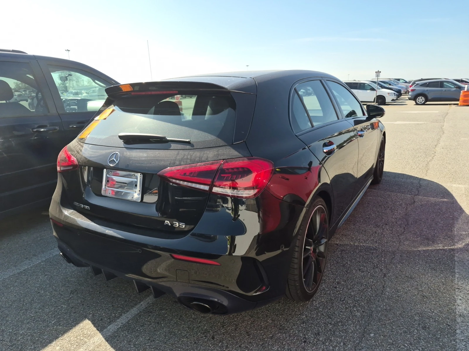 Mercedes-Benz A 35 AMG / АВТОКРЕДИТ, снимка 3 - Автомобили и джипове - 56167052