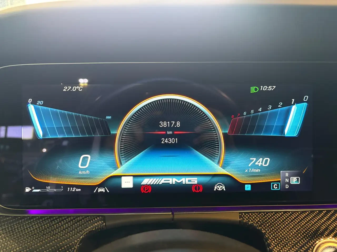 Mercedes-Benz E 55 AMG E 63 S 4MATIC+ Sedan* XTREMELY LOW KMS* 11 | Mobile.bg � ����������� 13