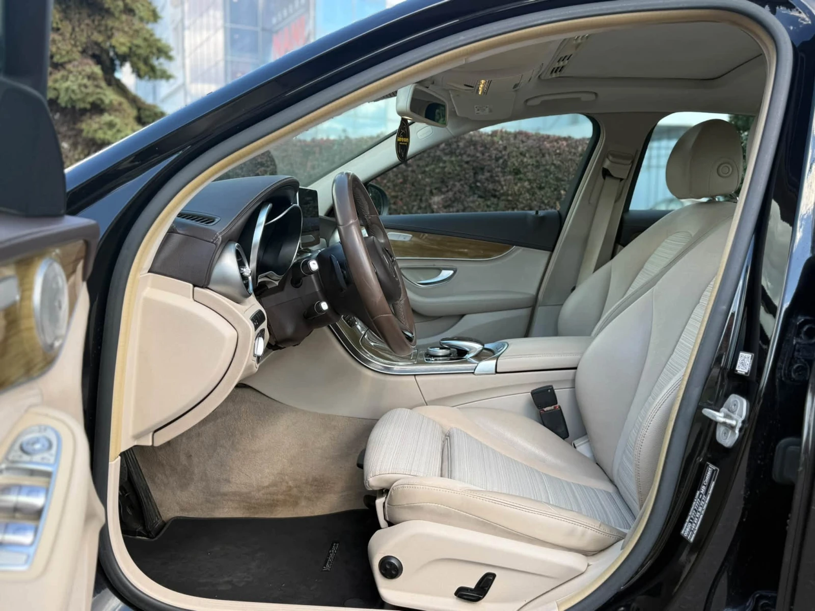 Mercedes-Benz C 220, снимка 8 - Автомобили и джипове - 56266375