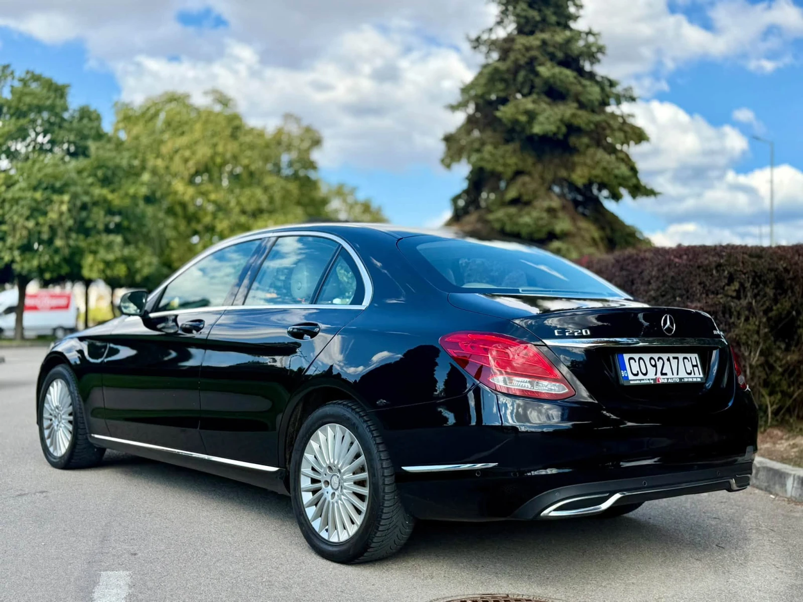 Mercedes-Benz C 220, снимка 4 - Автомобили и джипове - 56266375