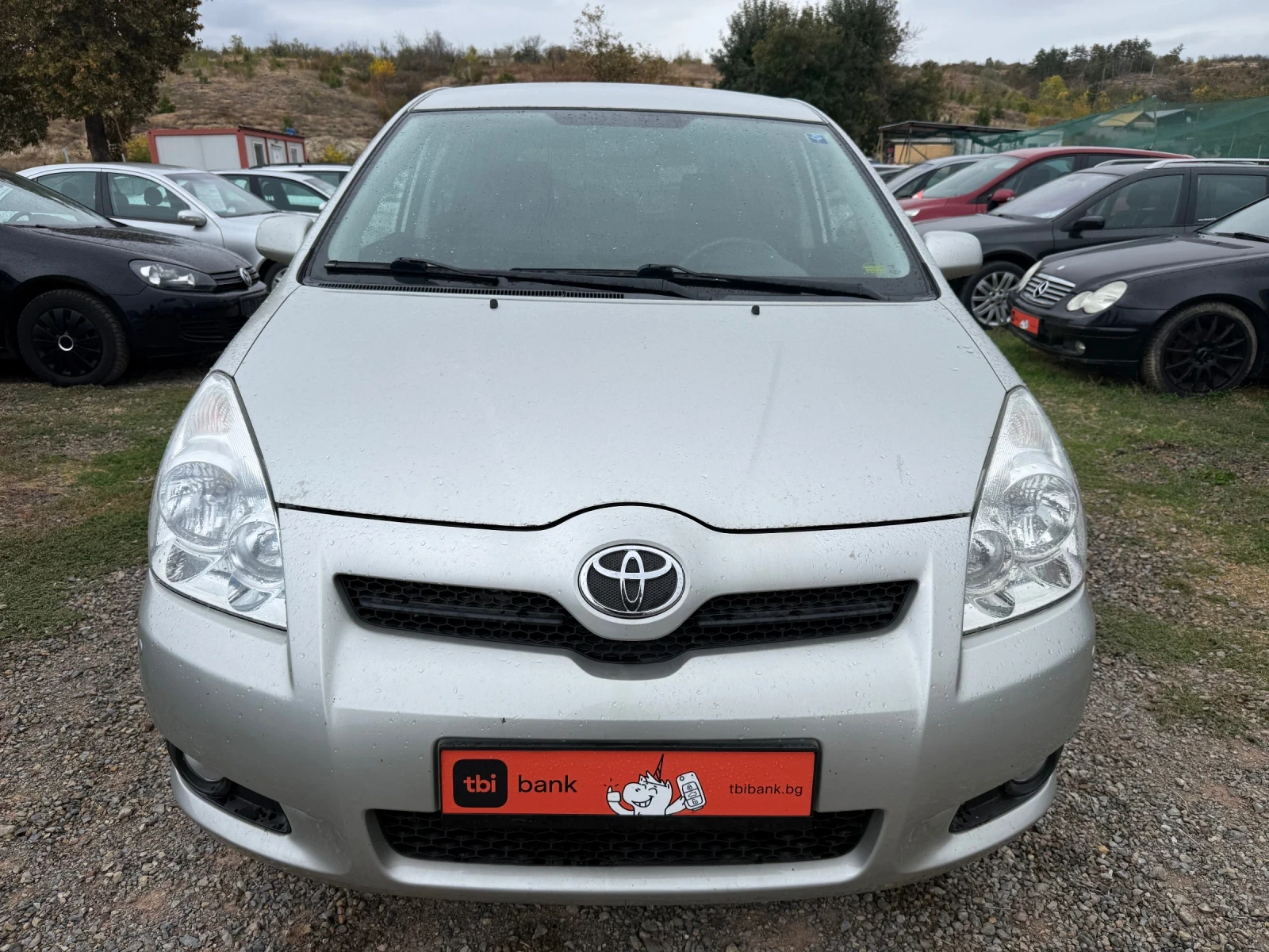 Toyota Corolla verso 2.2hdi 136k.c 6 �������� | Mobile.bg � ����������� 2