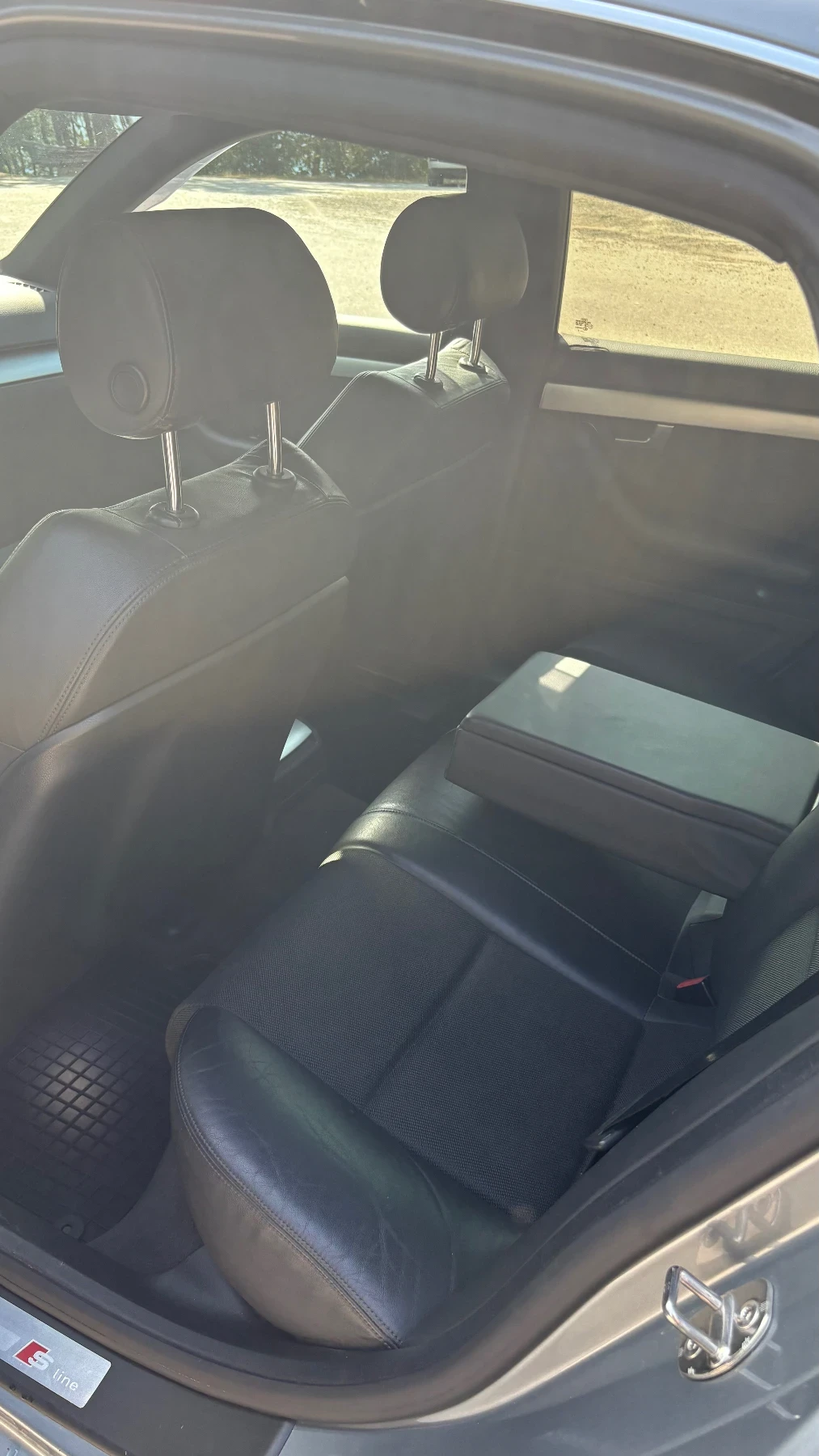 Audi A4 3xSline 2.0TDI, снимка 8 - Автомобили и джипове - 56465459