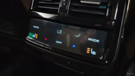 Renault Koleos 2.0* ICONIC* КОЖА* ПОДГРЕВ* ОБДУХВАНЕ* 360* , снимка 15