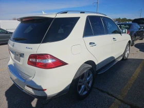 Mercedes-Benz ML 350 4MATIC* Harman-Kardon* м.точка* пано* камера* дист, снимка 3