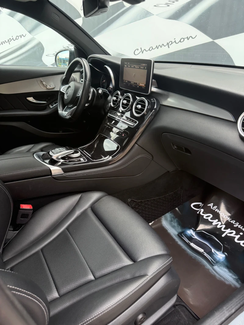 Mercedes-Benz GLC 250 AMG Packet БАРТЕР ЛИЗИНГ, снимка 13 - Автомобили и джипове - 50382438