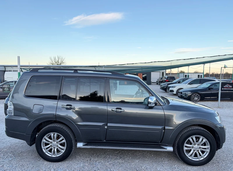 Mitsubishi Pajero FACELIFT, снимка 7 - Автомобили и джипове - 52492454