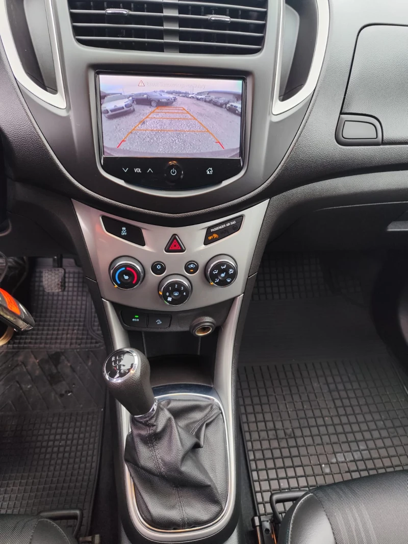 Chevrolet Trax 1.7  дизел 4х4, снимка 13 - Автомобили и джипове - 52584824