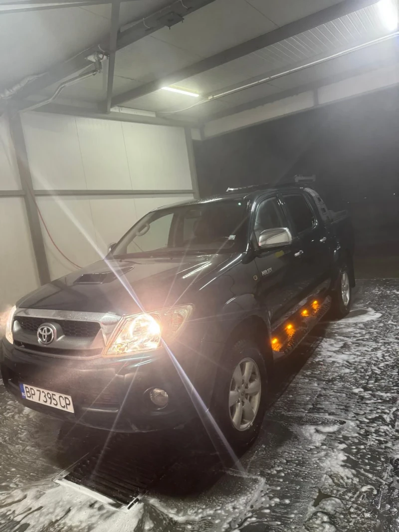 Toyota Hilux, снимка 6 - Автомобили и джипове - 53357244