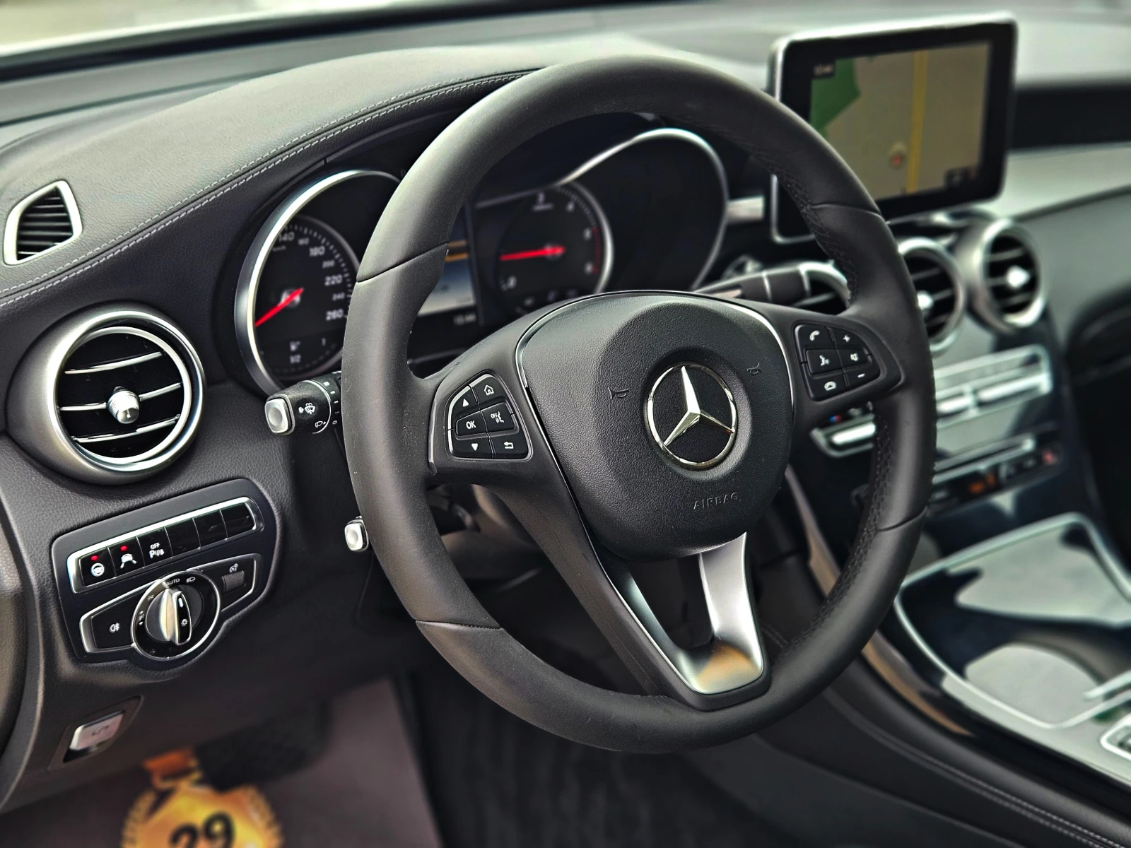Mercedes-Benz GLC 250 ! 6.3AMG/GERMANY/DISTR/LINE ASYST///LI | Mobile.bg   11