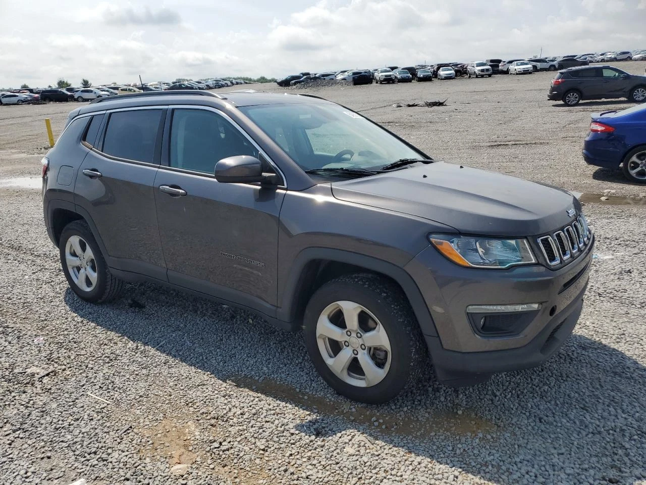 Jeep Compass LATITUDE AWD - изображение 4