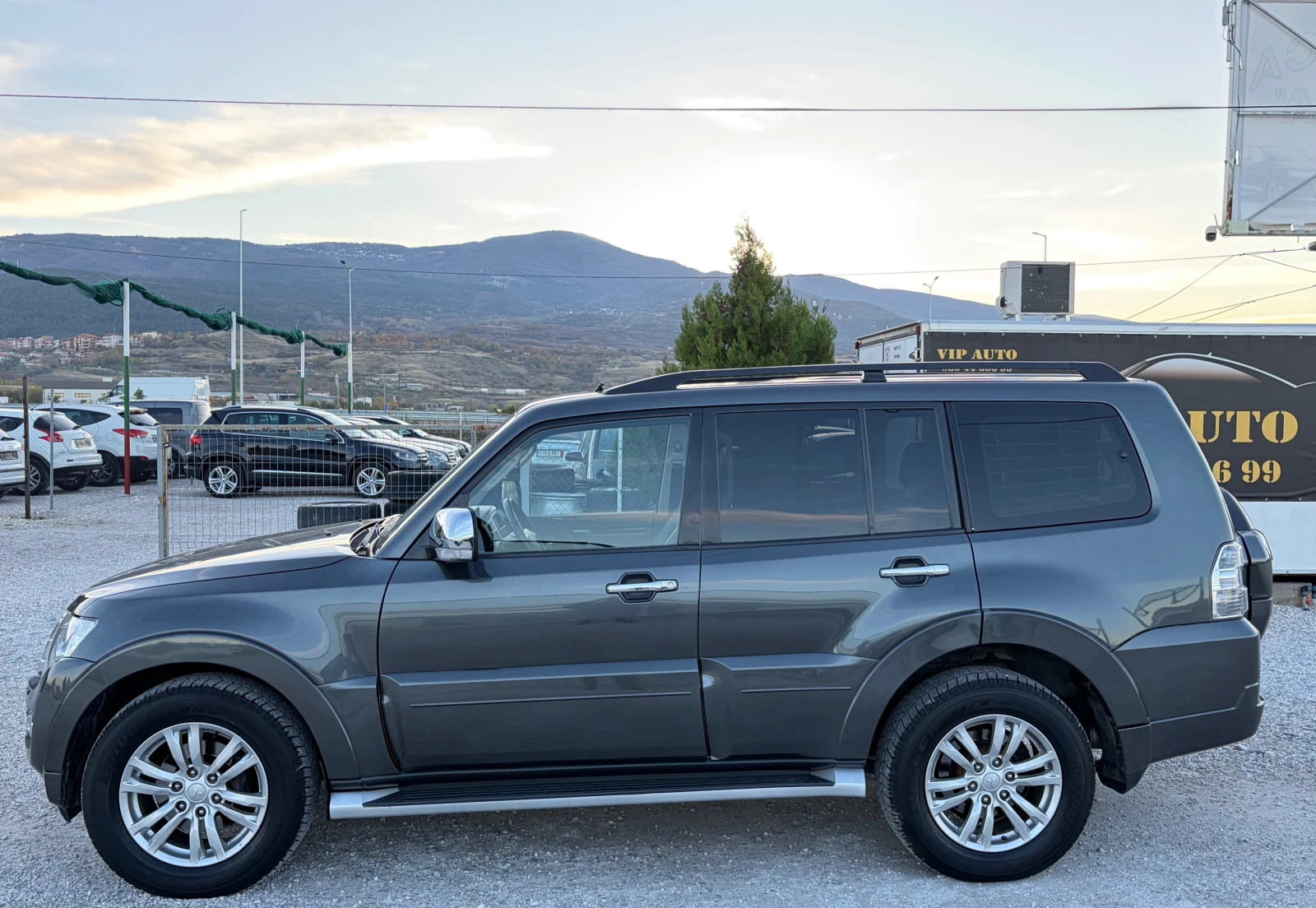 Mitsubishi Pajero FACELIFT - изображение 8