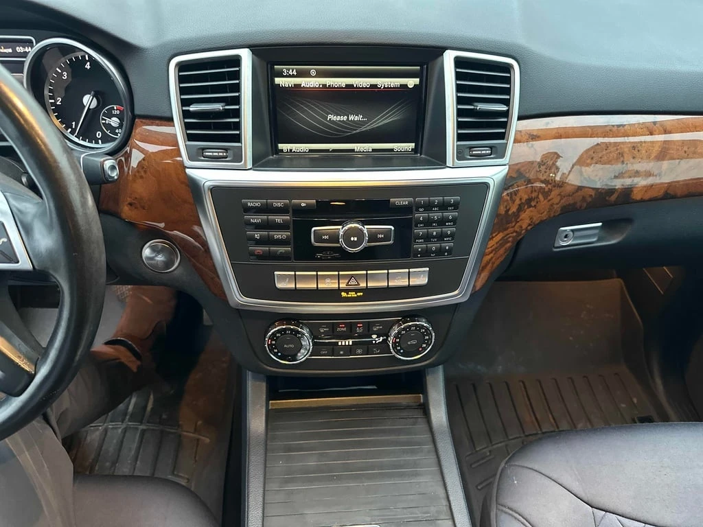 Mercedes-Benz ML * 350 BlueTEC * CARFAX * БЕЗ ПЪРВОНАЧАЛНА ВНОСКА - изображение 9