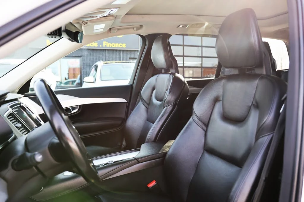 Volvo Xc90 Momentum* AWD* АвтоКредит* (ЦЕНА ДО БГ), снимка 13 - Автомобили и джипове - 53829834