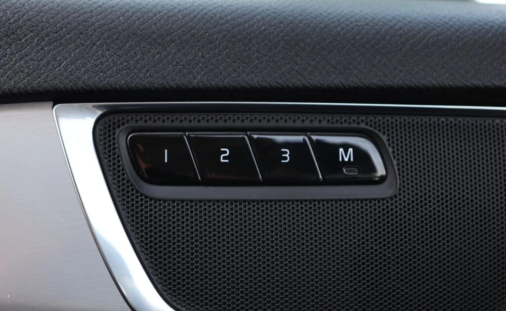 Volvo Xc90 Momentum* AWD* АвтоКредит* (ЦЕНА ДО БГ), снимка 9 - Автомобили и джипове - 53829834