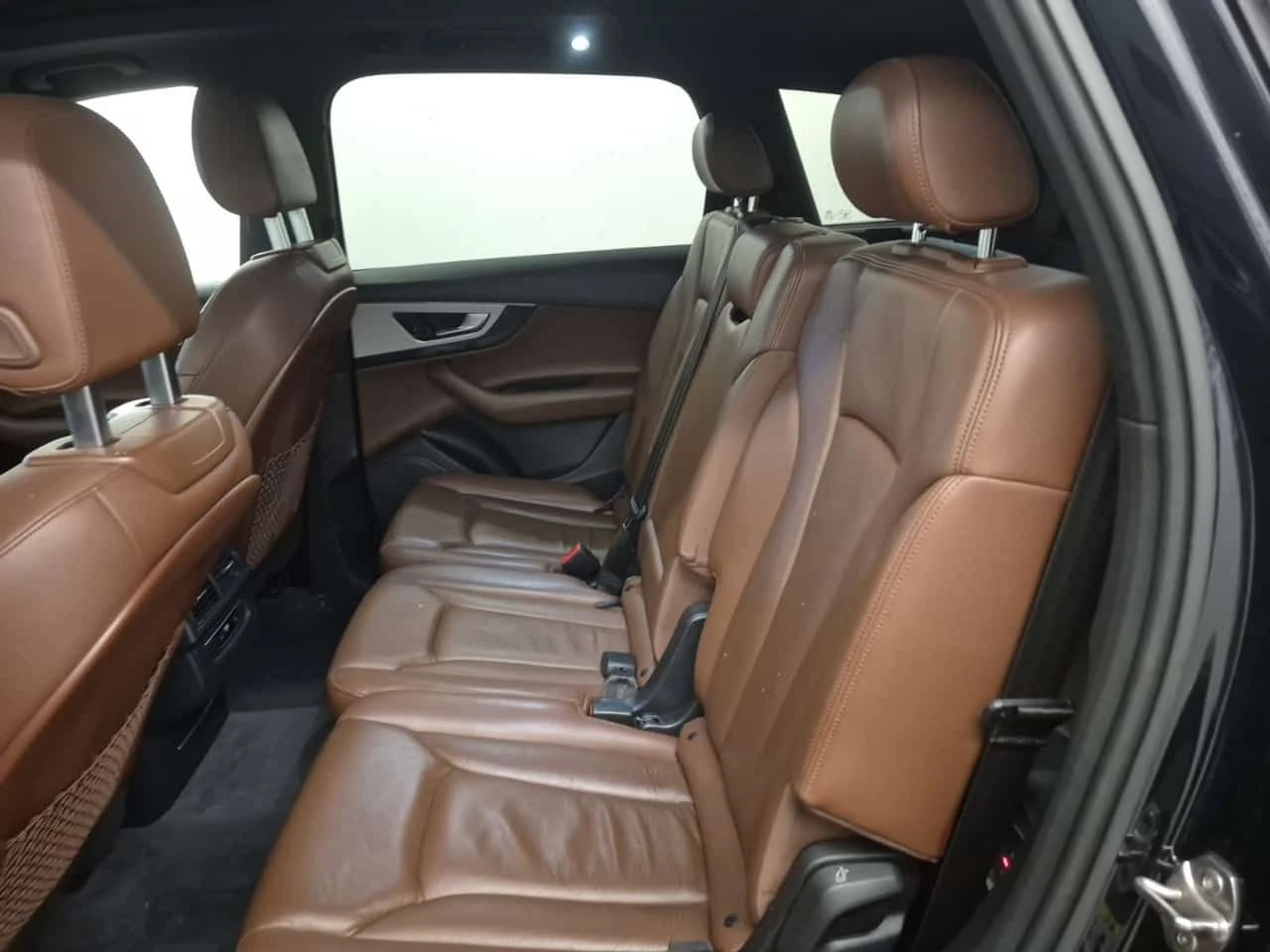 Audi Q7 3.0T KOMFORT /CARFAX/2 КЛЮЧА/ПОДГРЕВ/ПАНО/ПАМЕТ/, снимка 12 - Автомобили и джипове - 54000941