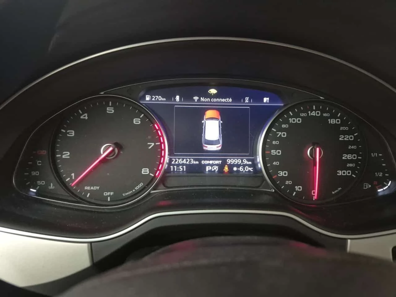 Audi Q7 3.0T KOMFORT /CARFAX/2 КЛЮЧА/ПОДГРЕВ/ПАНО/ПАМЕТ/, снимка 9 - Автомобили и джипове - 54000941