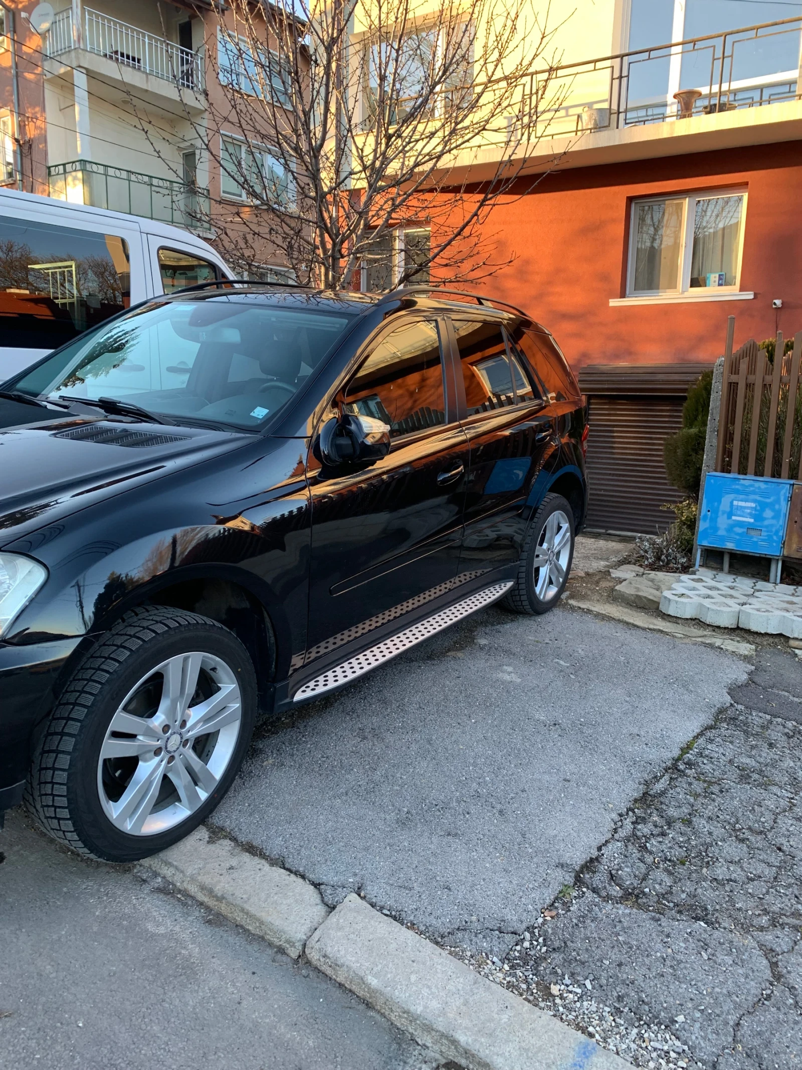 Mercedes-Benz ML 350 350, снимка 5 - Автомобили и джипове - 54314853