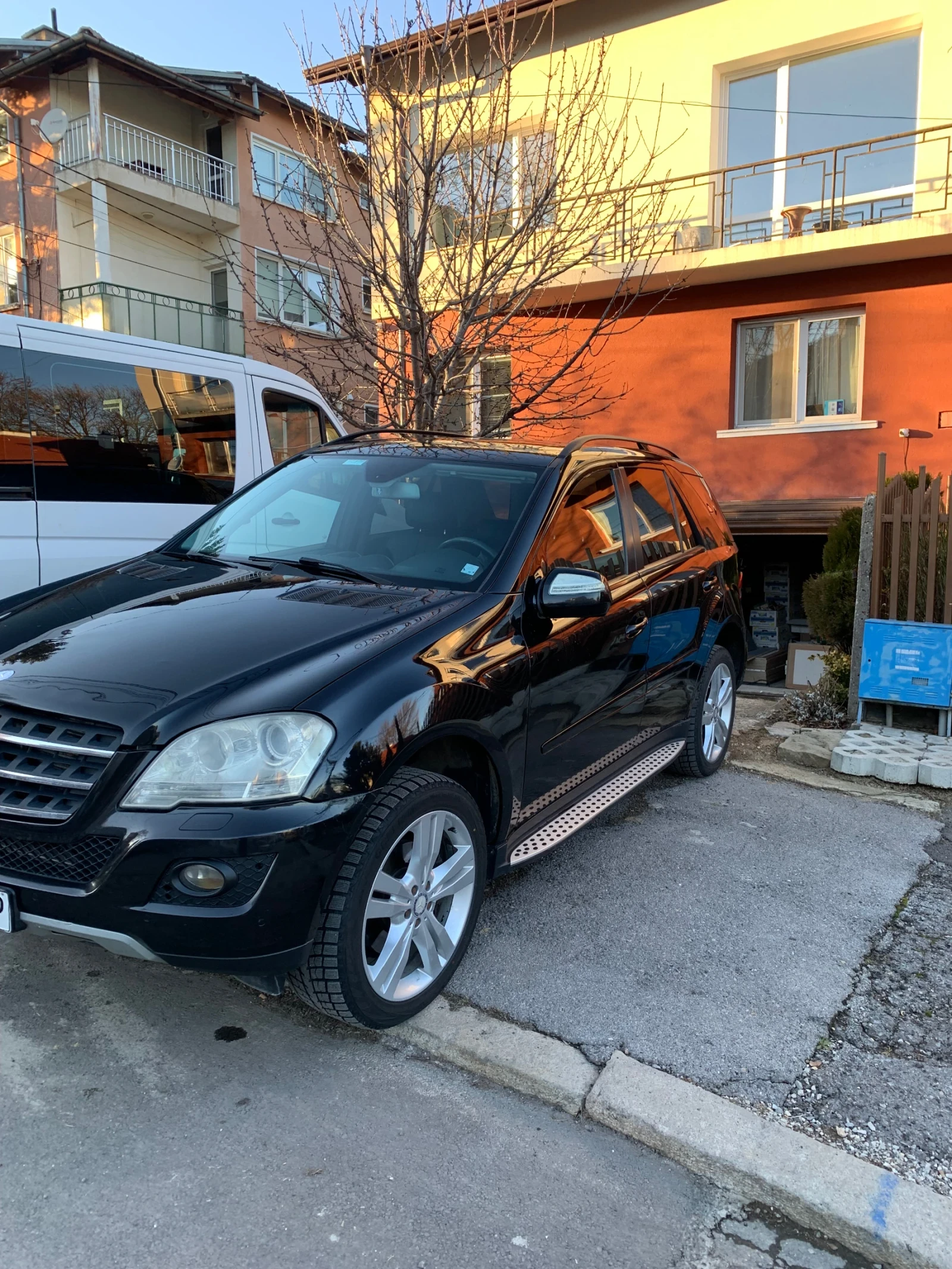 Mercedes-Benz ML 350 350, снимка 11 - Автомобили и джипове - 54314853