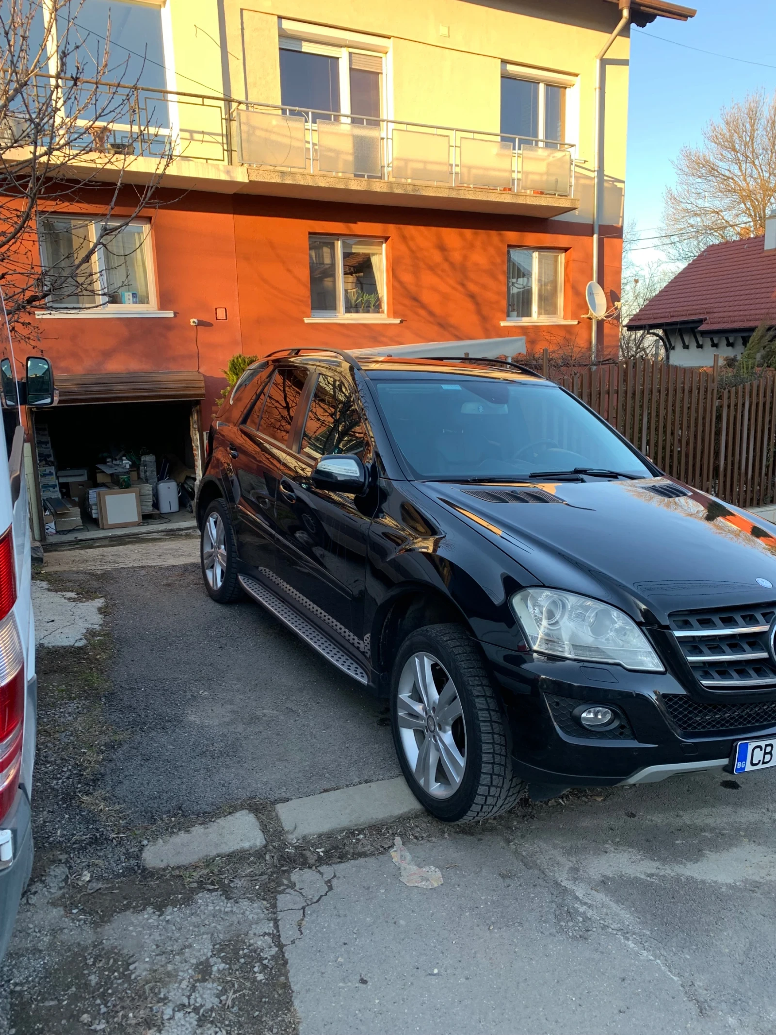 Mercedes-Benz ML 350 350, снимка 9 - Автомобили и джипове - 54314853