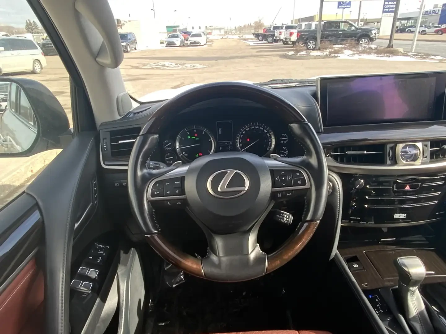 Lexus LX 570 FULL* , снимка 9 - Автомобили и джипове - 54949032