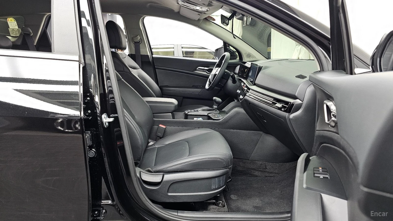 Kia Sportage Prestige* ПОДГРЕВ* ОБДУХВАНЕ* ДИСТРОНИК* КАМЕРА* , снимка 9 - Автомобили и джипове - 55513073