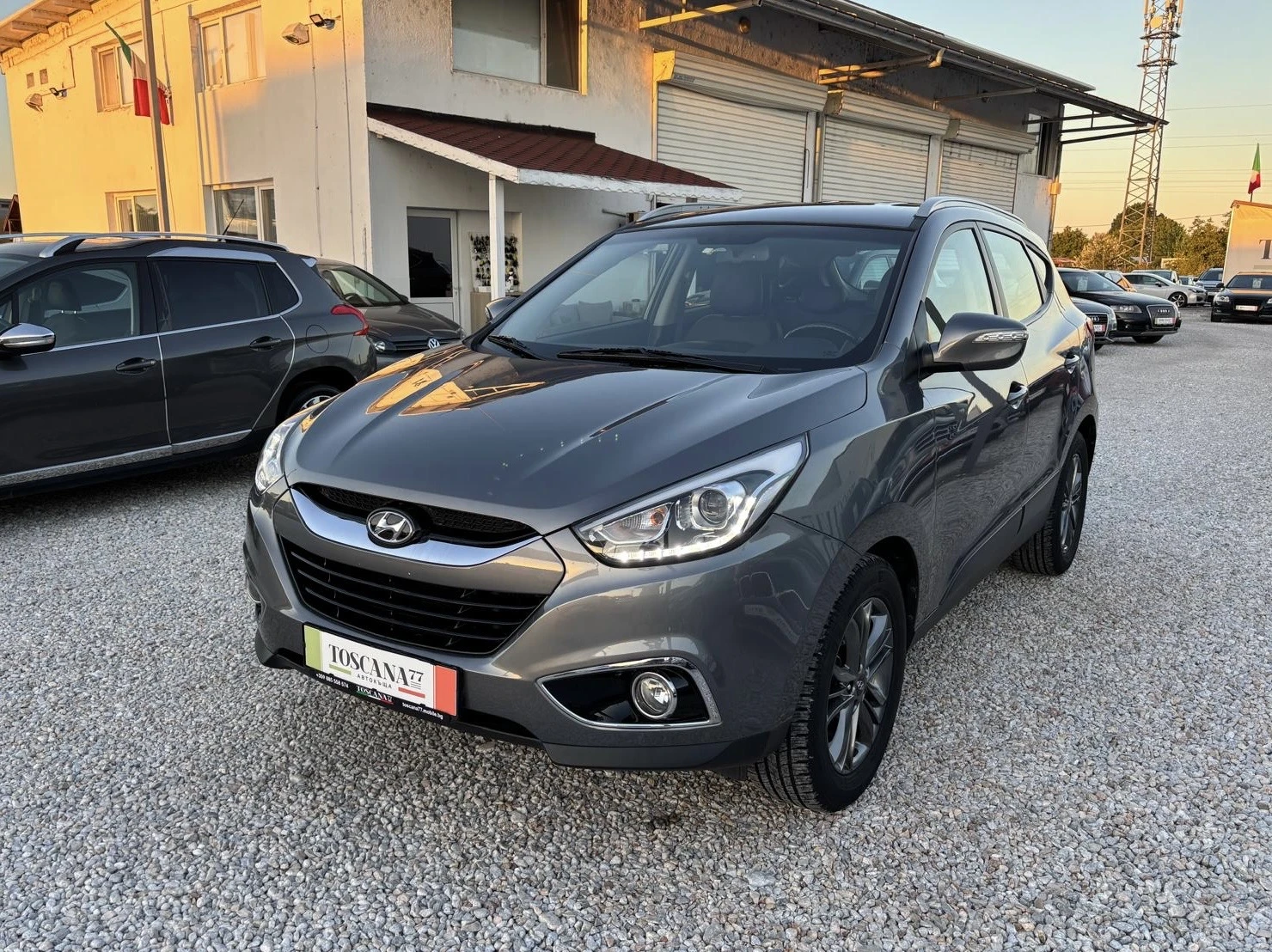 Hyundai IX35 1.7crdi* Навигация* Камера* Сервизна История, снимка 2 - Автомобили и джипове - 55988646