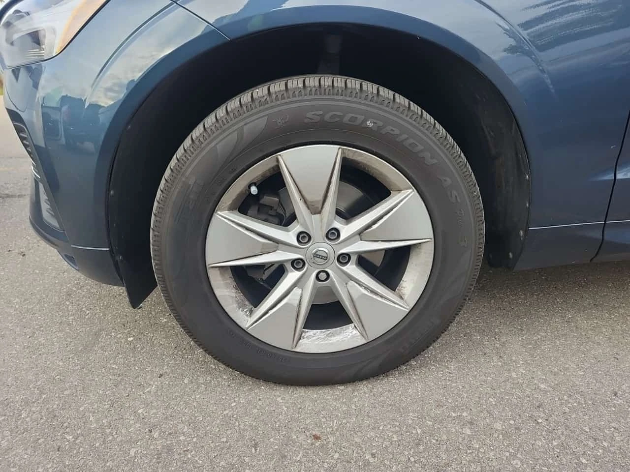 Volvo XC60 B5 Awd Momentum /CARFAX/����������� | Mobile.bg � ����������� 4
