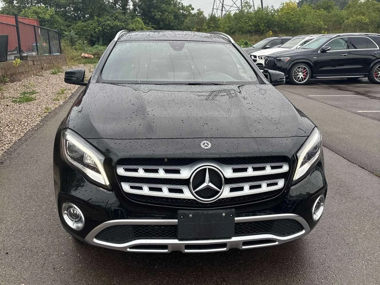 Mercedes-Benz GLA 250 | CARFAX | ГЛАВНО ПРЕДСТАВИТЕЛСТВО НА MERCEDES, снимка 2 - Автомобили и джипове - 56231153