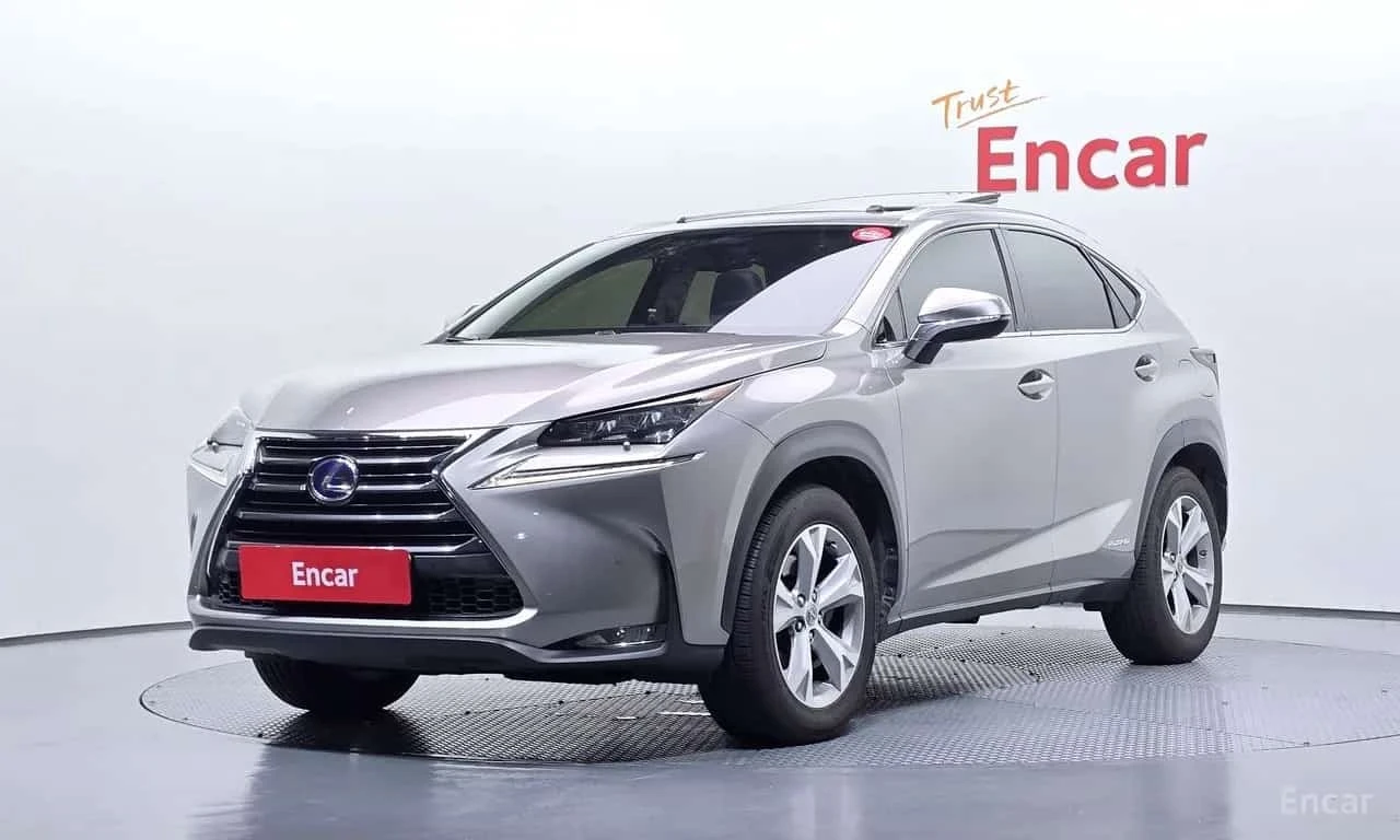 Lexus NX 300h * Executive * Обдухване * Шибидах * Blind Spot * 