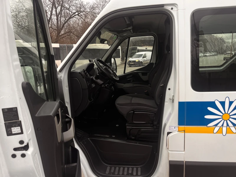 Opel Movano 2.3 DIZEL, снимка 7 - Бусове и автобуси - 48668570