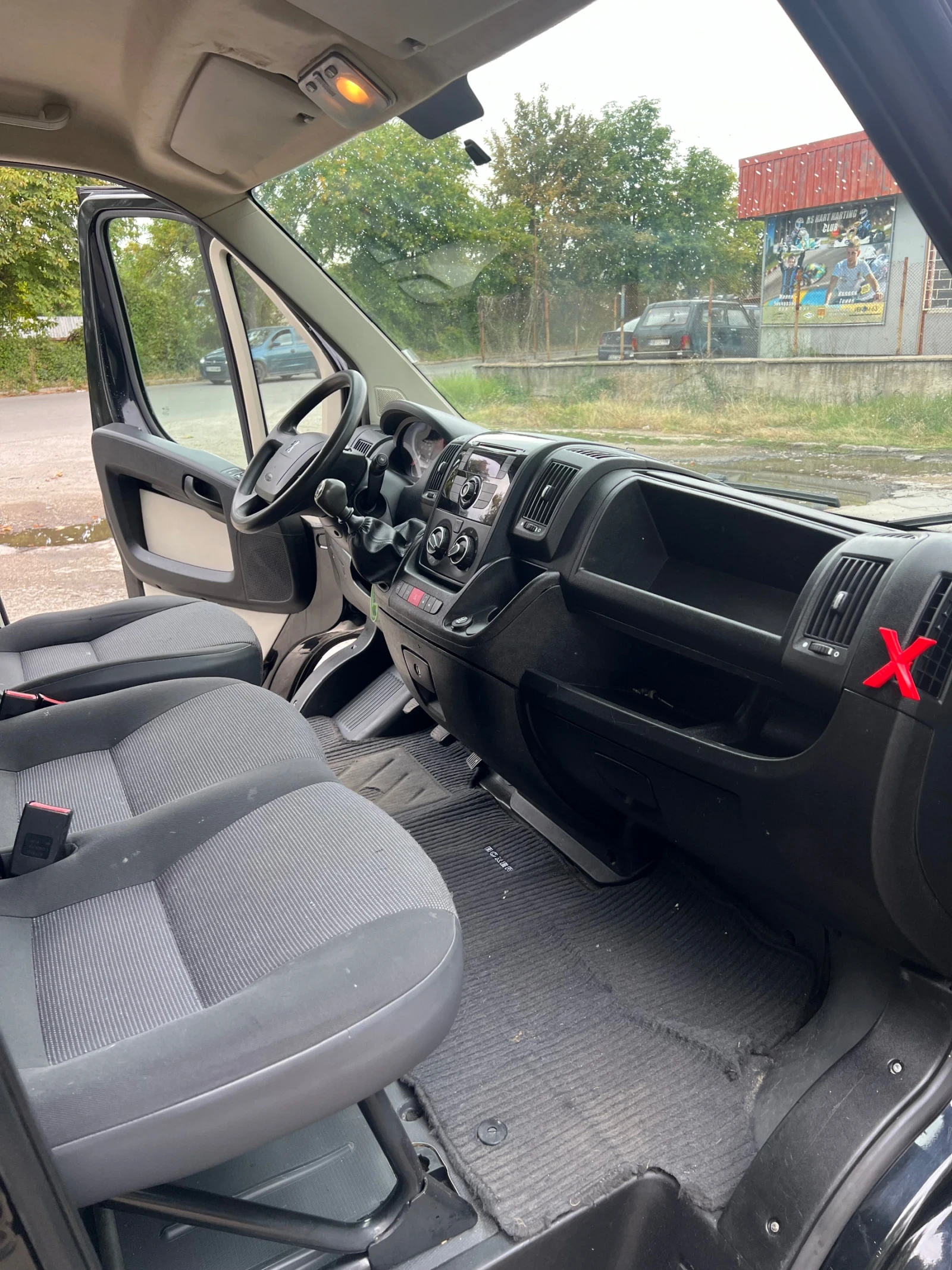 Peugeot Boxer 2.2HDI, L1H1, Airco - изображение 9