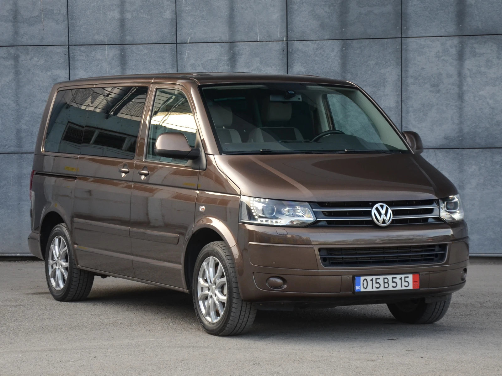 VW Caravelle 2.0 TDI 180 K C - изображение 2