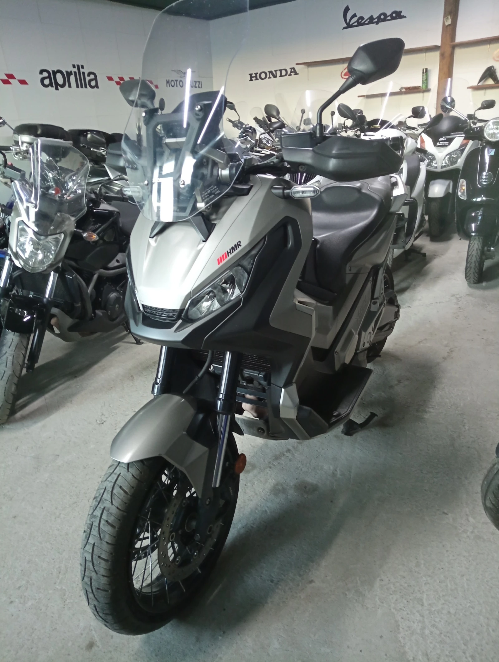 Honda X-ADV 750i Traction 2019 - изображение 3