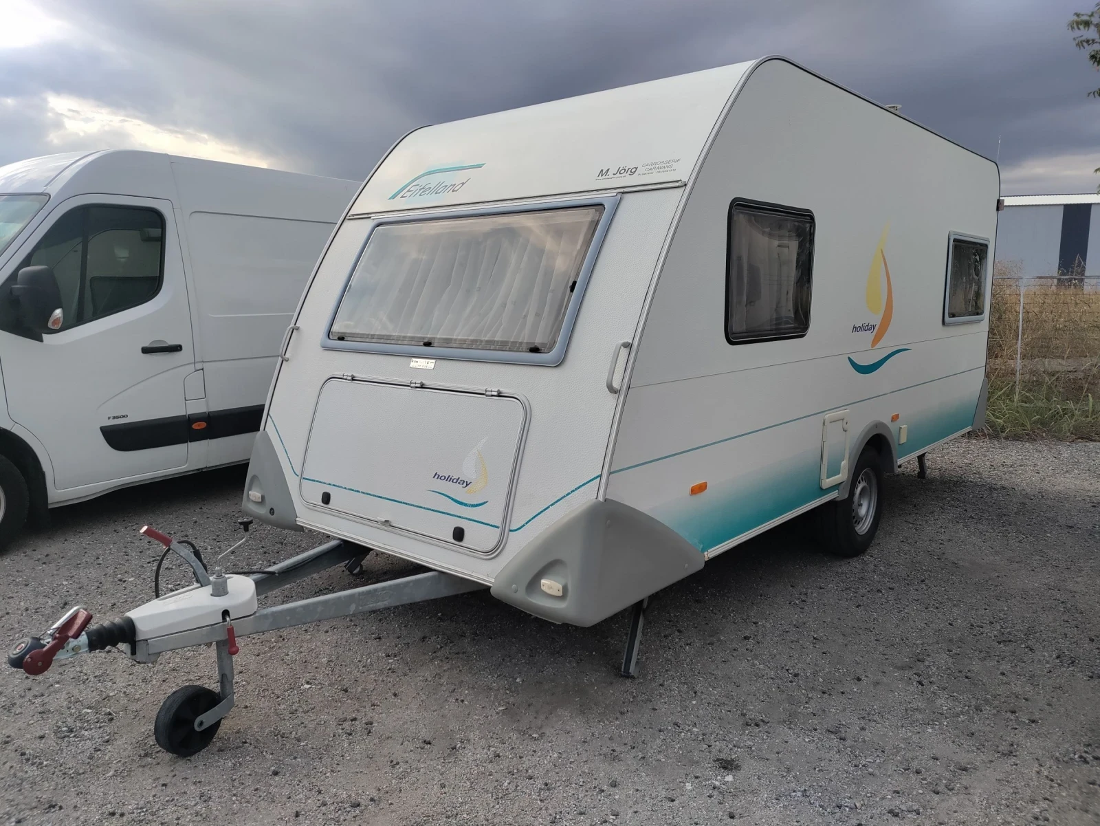 Каравана Knaus Eifelland 450 Тента 2005 - изображение 2