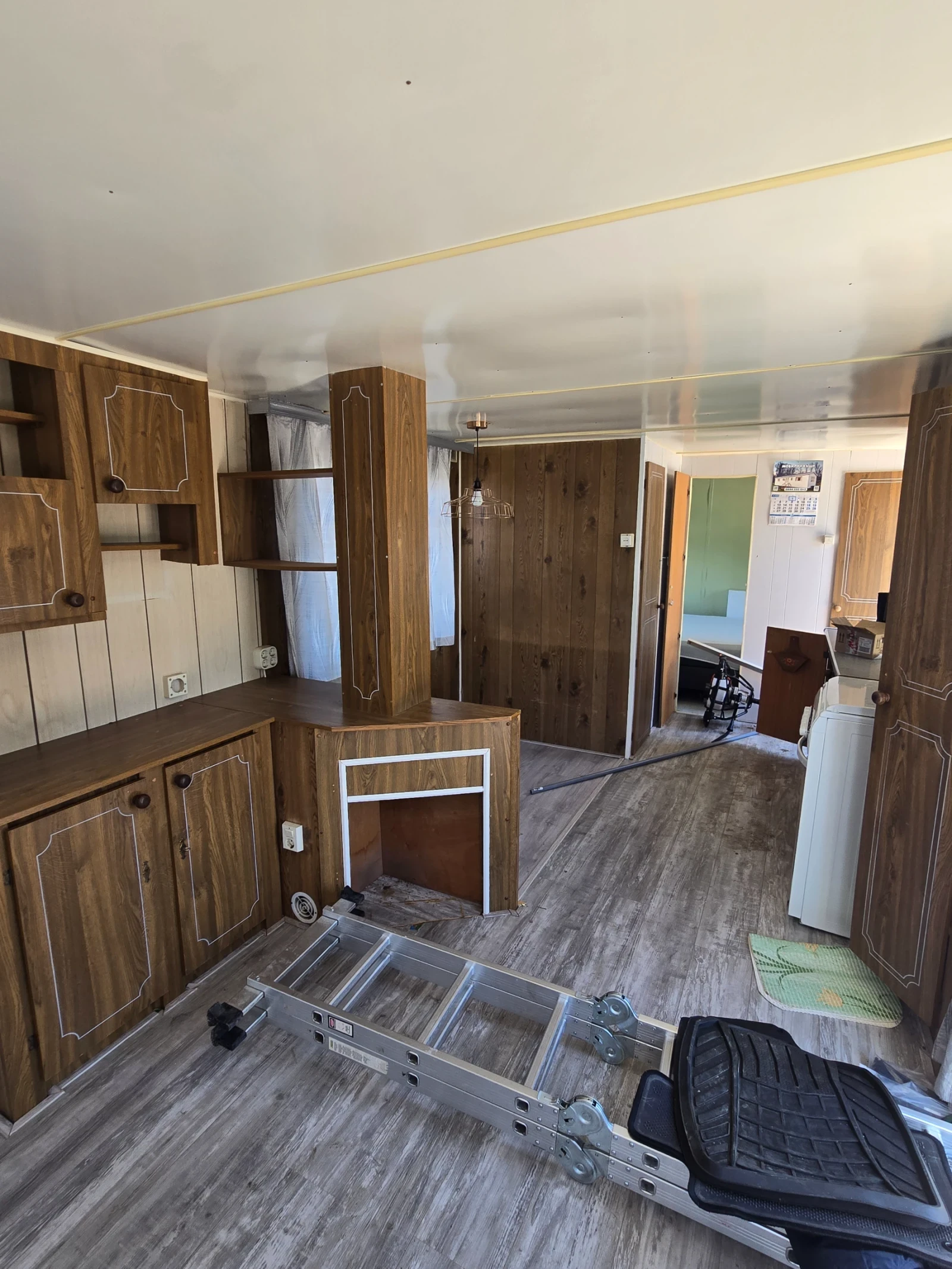 �������� ������� ���� | Mobile.bg � ����������� 3