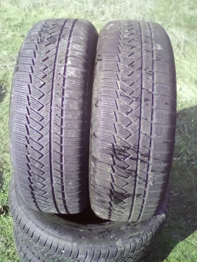 Гуми Зимни 225/65R17, снимка 2 - Гуми и джанти - 49276154