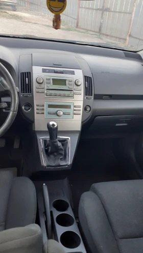 Toyota Corolla verso 1.8/129 кс, снимка 6