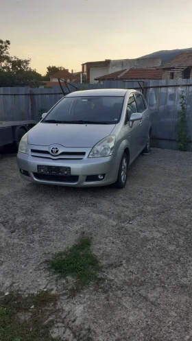 Toyota Corolla verso 1.8/129 кс, снимка 1