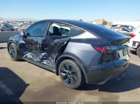 Tesla Model Y Long Range Dual Motor All-Wheel Drive, снимка 3