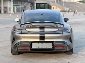 Xiaomi SU7, снимка 5