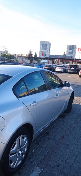 Opel Insignia, снимка 5 - Автомобили и джипове - 45323659