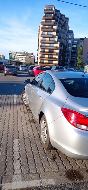 Opel Insignia, снимка 7 - Автомобили и джипове - 45323659