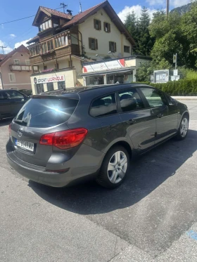 Opel Astra 1.4  Astra Sport Tourer  - 3400 € / 6649.82 лв. - 54097446 5