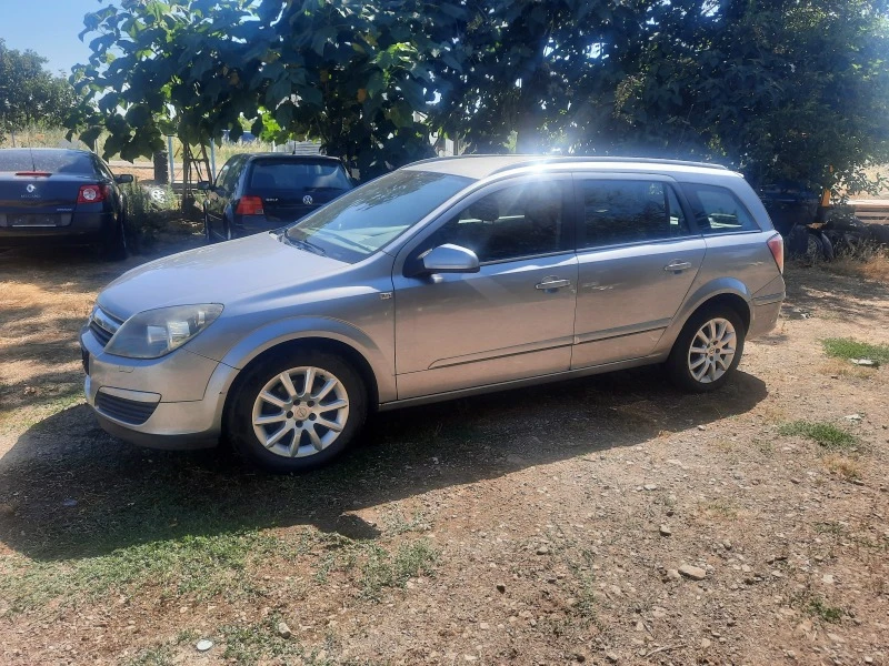 Opel Astra 1.8 i, снимка 7 - Автомобили и джипове - 46584543