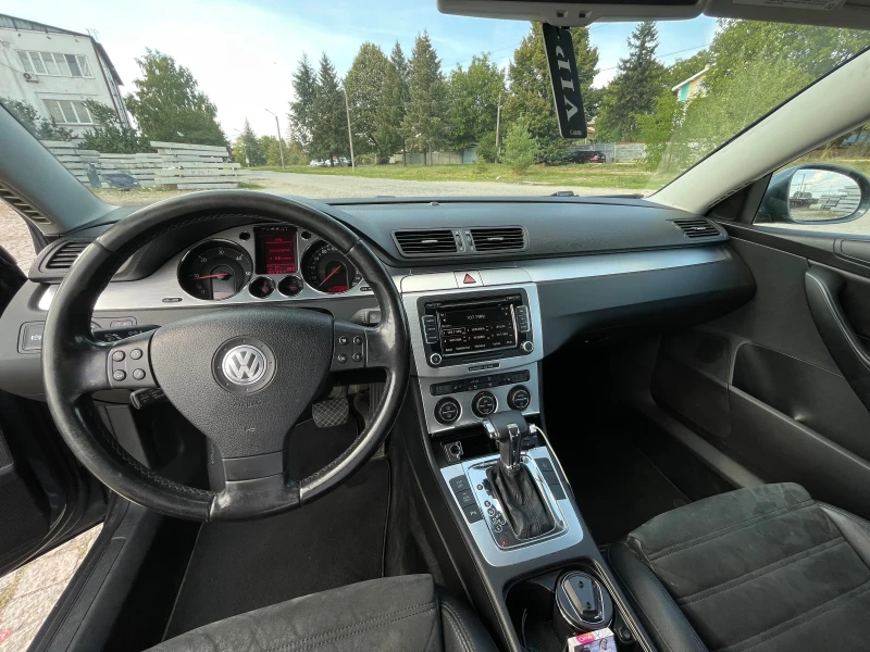 VW Passat Passat 2.0 HighLine* Common Rail* DSG* , снимка 8 - Автомобили и джипове - 47355315